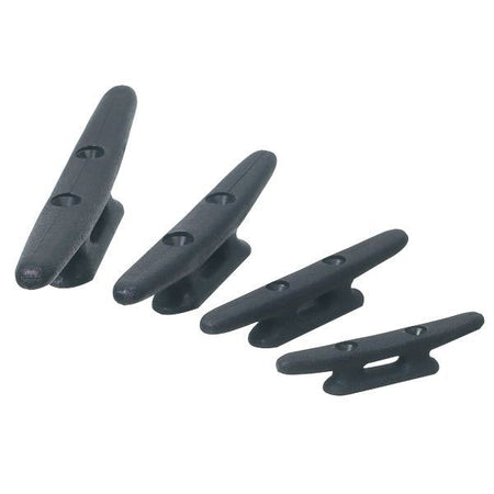 SeaTec pullert i sort nylon med en diameter på 130mm, ideel til bådmontering.