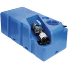 SeaTec septiktank på båd, set fra siden med 12v macerator