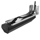 Navico Active Imaging HD transducer monteret på båd med detaljeret visning af skroget.