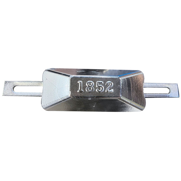 1852 zinkanode på bådskrog, set fra siden
