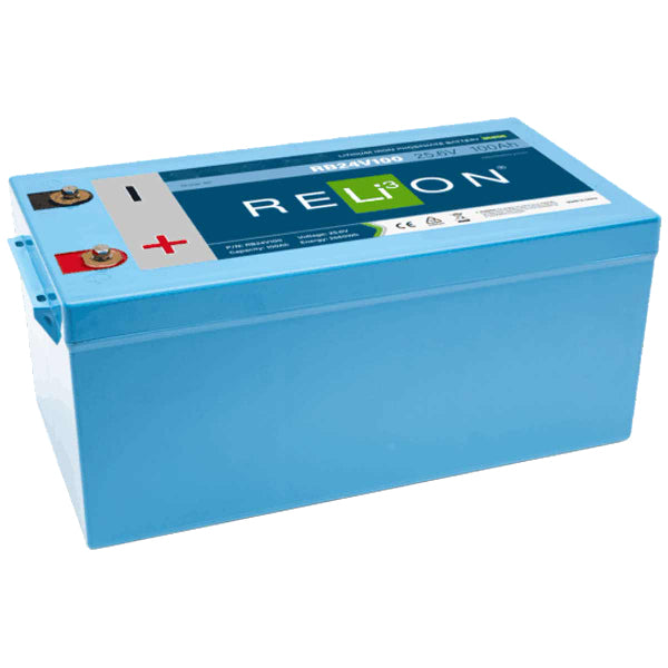 RELiON 25.6V 100Ah RB24V100 LiFePO4 batteri i en neutral baggrund