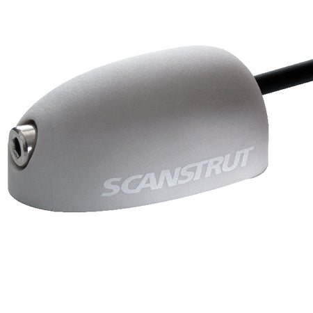 ScanStrut dæksgennemføring monteret på båd, set fra siden.