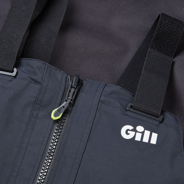 Gill OS33T Coastal buks i sort, præsenteret fra siden med elastisk talje
