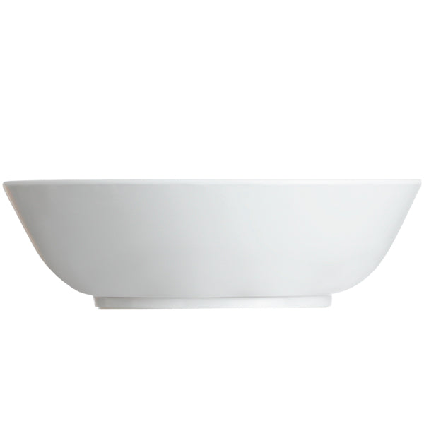 Regata suppetallerken Ø19cm fra Marine Business stillet på en bådbord.