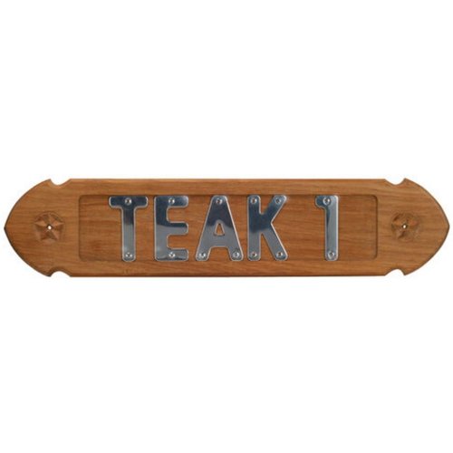 Roca teak J-bogstav 75mm, monteret på skilt med smuk bådmotivering.